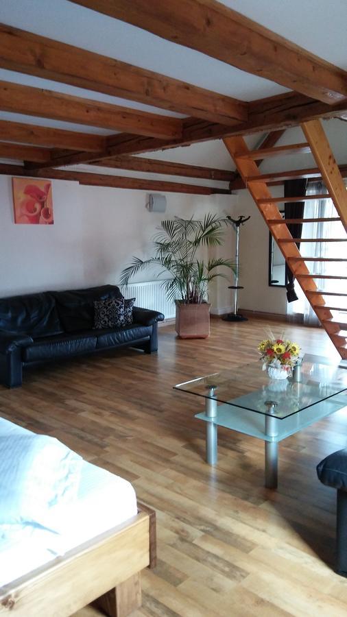Neustadt Villa คริสเตียน ภายนอก รูปภาพ